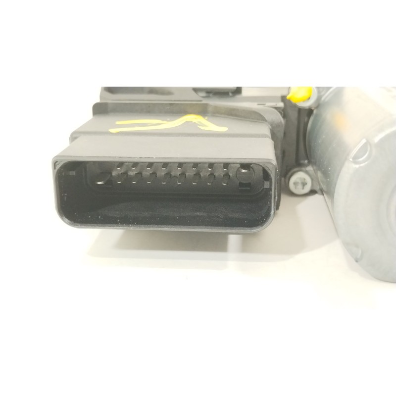 Recambio de motor elevalunas trasero derecho para volkswagen golf vi (5k1) 1.6 tdi referencia OEM IAM 5K0959704D  