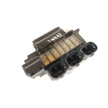 CAJA RELES / FUSIBLES 1400550780 