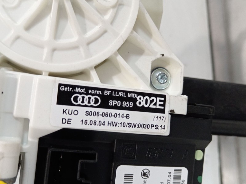 Recambio de elevalunas delantero derecho para audi a3 (8p1) 1.9 tdi referencia OEM IAM 8P0959802E  