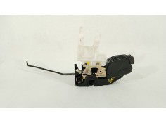 Recambio de cerradura puerta delantera izquierda para hyundai santa fé i (sm) 2.4 16v referencia OEM IAM 8131026021  