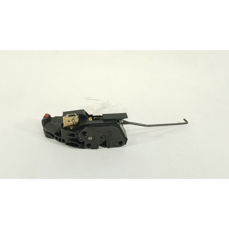 Recambio de cerradura puerta delantera izquierda para hyundai santa fé i (sm) 2.4 16v referencia OEM IAM 8131026021  