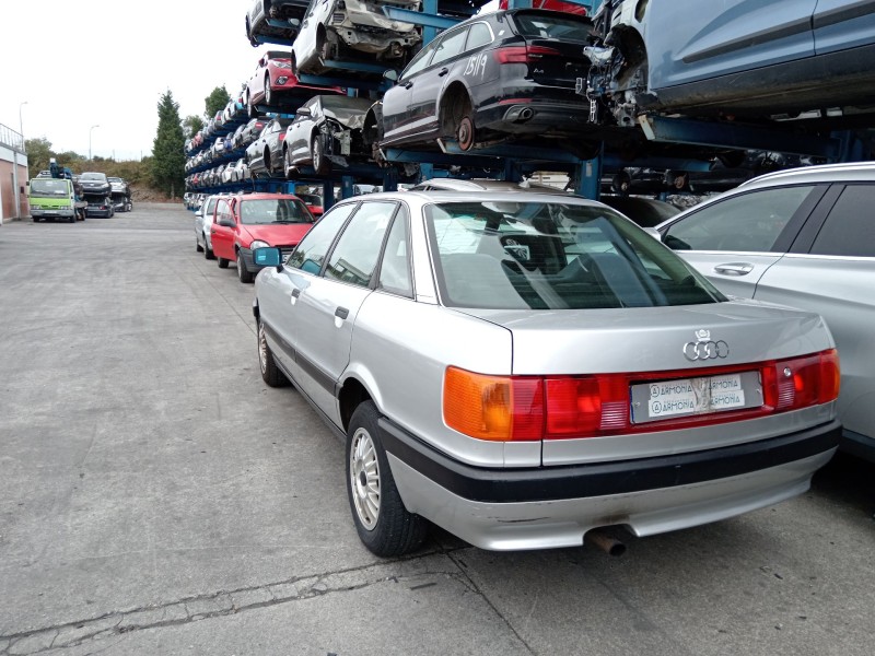 audi 80 b3 sedán (893, 894, 8a2) del año 2009