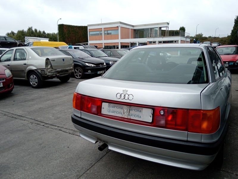audi 80 b3 sedán (893, 894, 8a2) del año 2009