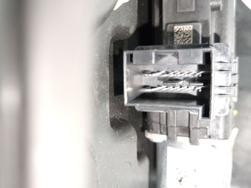 Recambio de elevalunas delantero izquierdo para seat ibiza iv (6j5, 6p1) 1.6 tdi referencia OEM IAM 6J4837401E 6R0959801N 