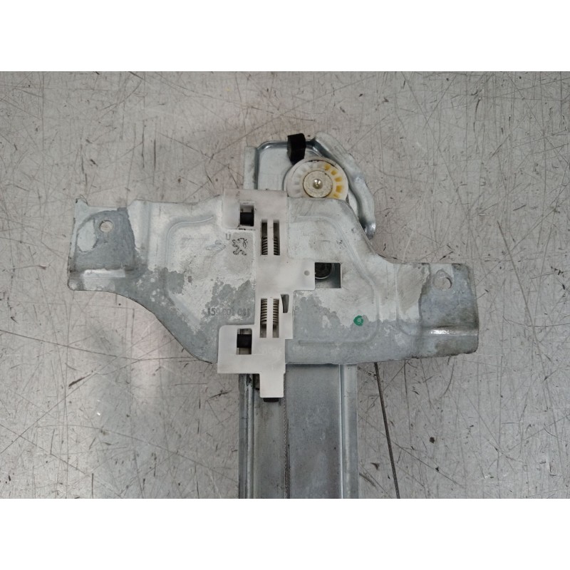 Recambio de elevalunas delantero derecho para citroën c3 iii (sx) 1.2 thp 110 referencia OEM IAM 9812081580  