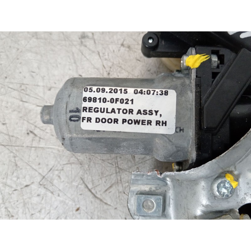 Recambio de elevalunas delantero derecho para toyota verso (_r2_) 1.6 d4-d (war20_) referencia OEM IAM 698100F021 857100F031 