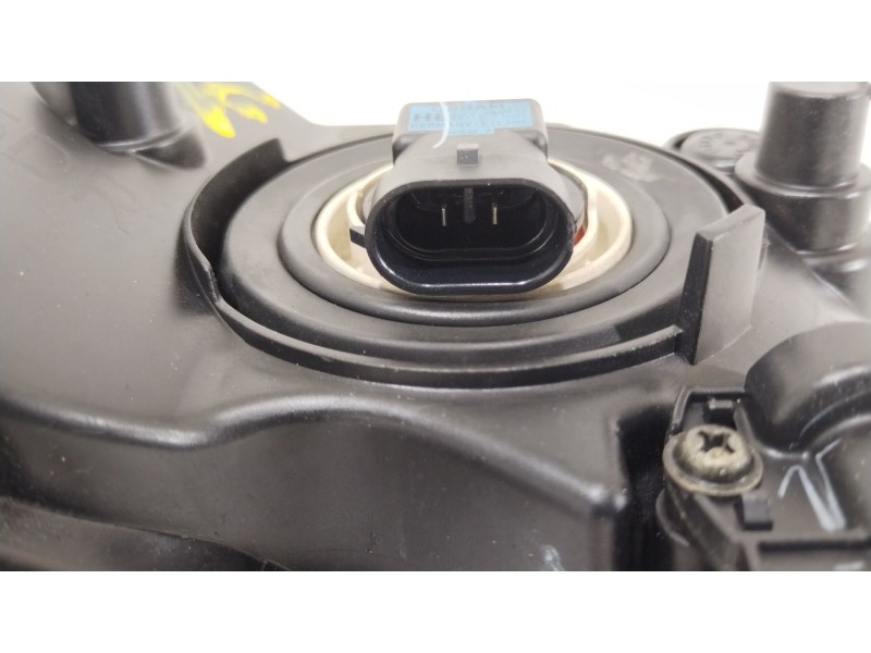 Recambio de faro antiniebla derecho para hyundai i20 ii (gb, ib) 1.1 crdi referencia OEM IAM 92202C8000 GB5DRFOG 