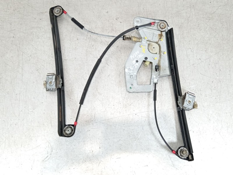 Recambio de elevalunas delantero izquierdo para bmw 5 touring (e39) 520 d referencia OEM IAM 8252391  