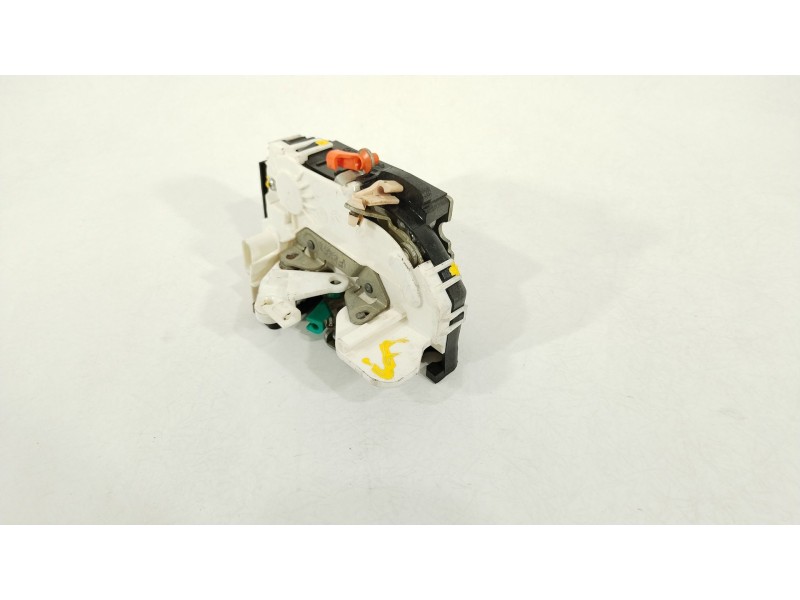 Recambio de cerradura puerta delantera izquierda para dodge caliber 2.0 crd referencia OEM IAM 04589409AG  