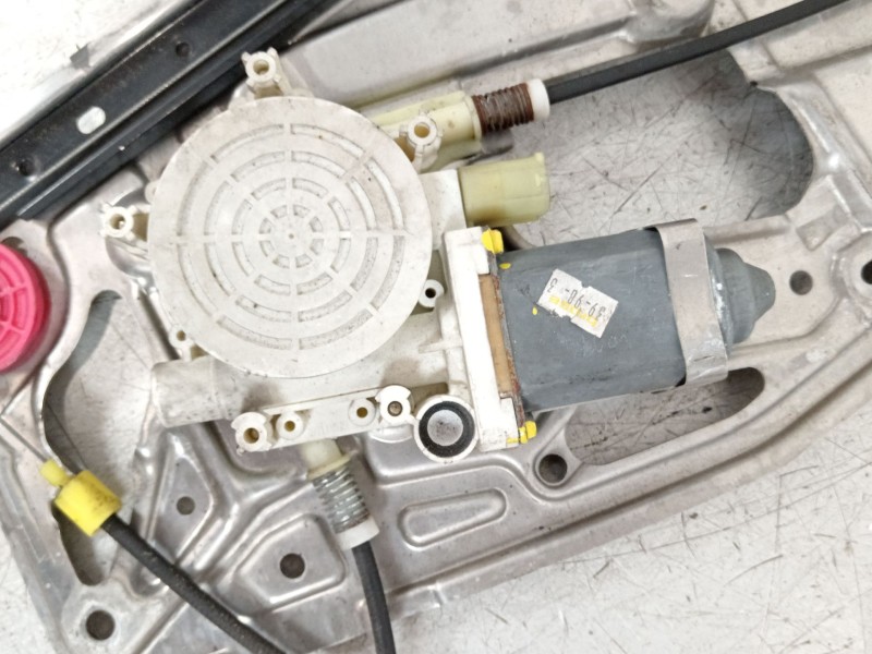 Recambio de elevalunas delantero derecho para bmw 5 touring (e39) 520 d referencia OEM IAM 8236860E 8236858S 