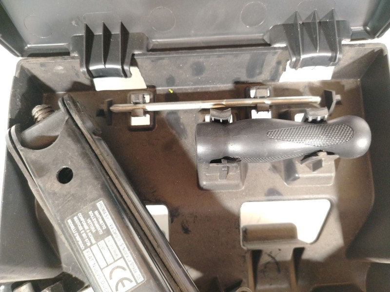 Recambio de llave rueda para citroën jumper iii furgoneta 2.2 hdi 120 referencia OEM IAM 1356985080 1356984080 