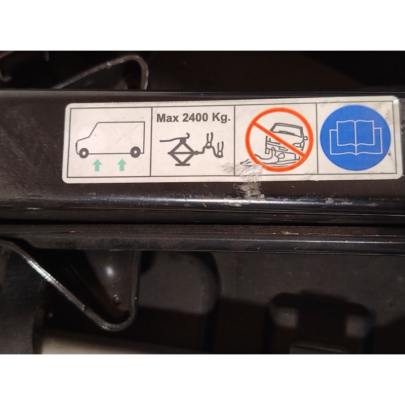 Recambio de llave rueda para citroën jumper iii furgoneta 2.2 hdi 120 referencia OEM IAM 1356985080 1356984080 