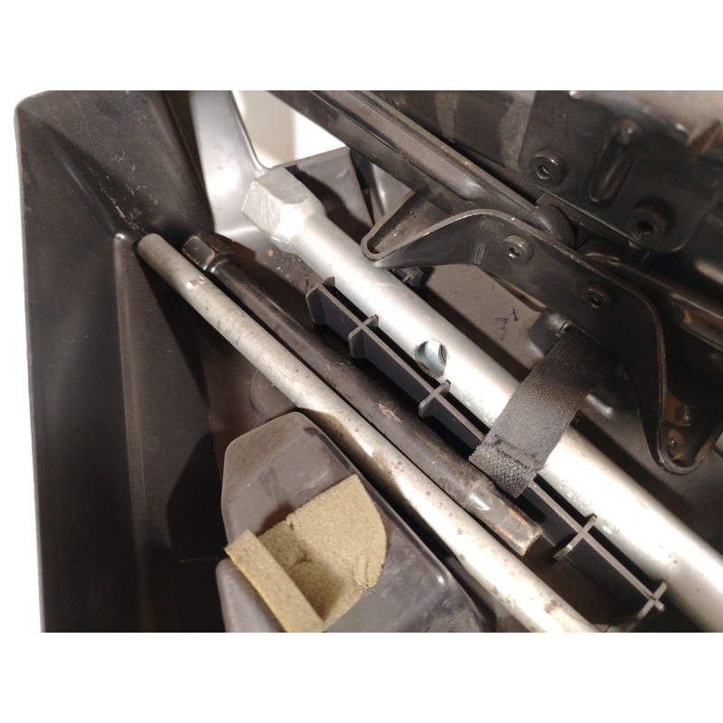 Recambio de llave rueda para citroën jumper iii furgoneta 2.2 hdi 120 referencia OEM IAM 1356985080 1356984080 