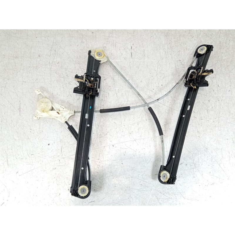 Recambio de elevalunas delantero izquierdo para audi a3 sportback (8va, 8vf) 2.0 tdi referencia OEM IAM 8V4837461  