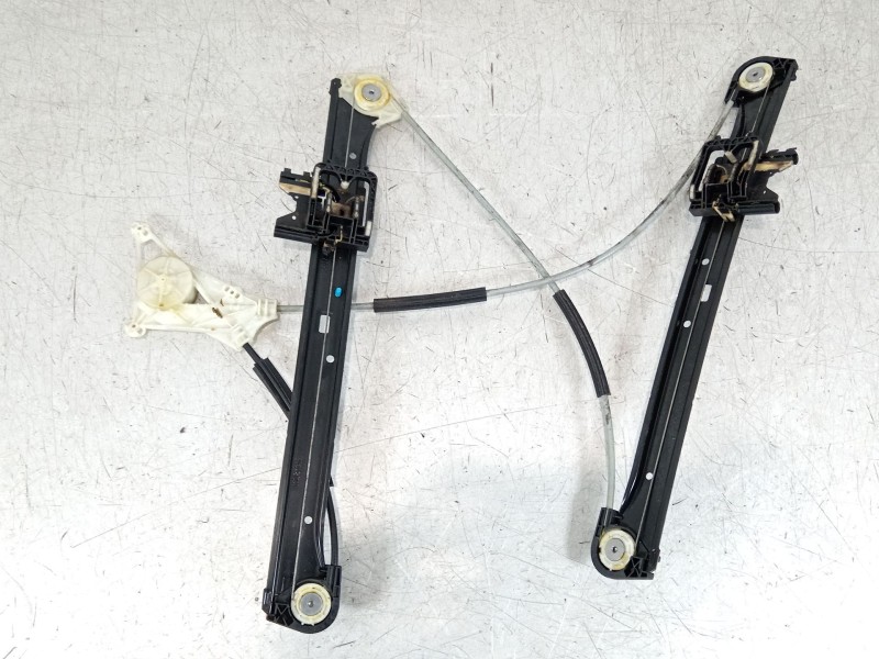 Recambio de elevalunas delantero izquierdo para audi a3 sportback (8va, 8vf) 2.0 tdi referencia OEM IAM 8V4837461  