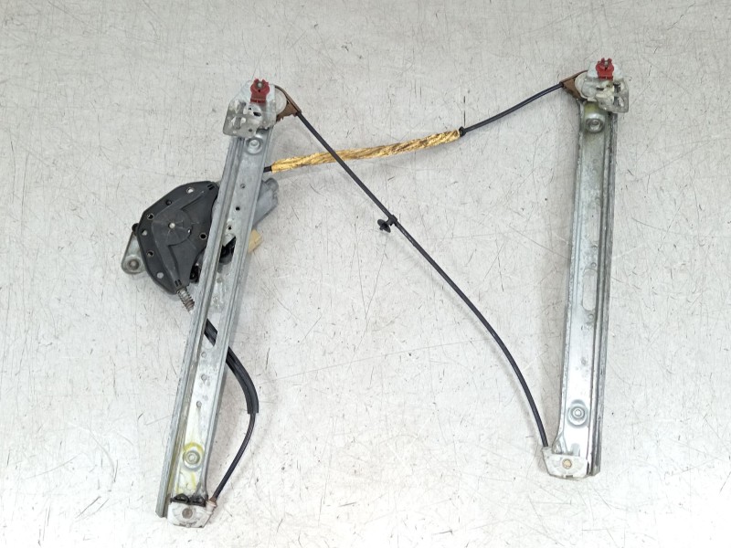 Recambio de elevalunas delantero izquierdo para bmw 3 (e46) 320 d referencia OEM IAM 8196037 67628362063 676283620630