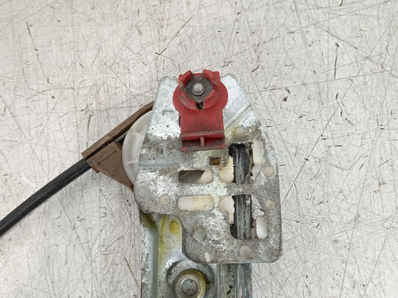 Recambio de elevalunas delantero izquierdo para bmw 3 (e46) 320 d referencia OEM IAM 8196037 67628362063 676283620630
