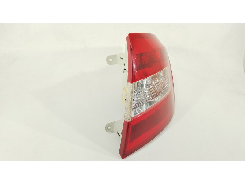 Recambio de piloto trasero derecho para skoda rapid spaceback (nh1) 1.6 tdi referencia OEM IAM 5JJ945096  