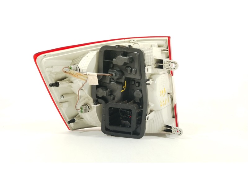 Recambio de piloto trasero derecho para skoda rapid spaceback (nh1) 1.6 tdi referencia OEM IAM 5JJ945096  