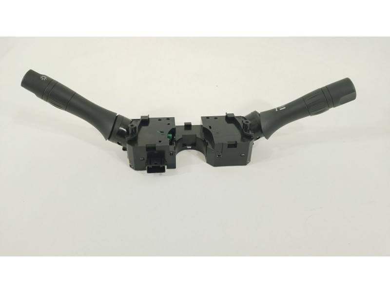 Recambio de mando intermitentes para nissan note (e12) 1.5 dci referencia OEM IAM 255601KK0B  