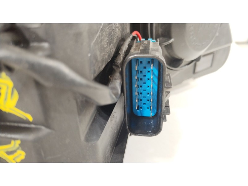 Recambio de faro izquierdo para opel mokka / mokka x (j13) 1.4 (_76) referencia OEM IAM 95386945  