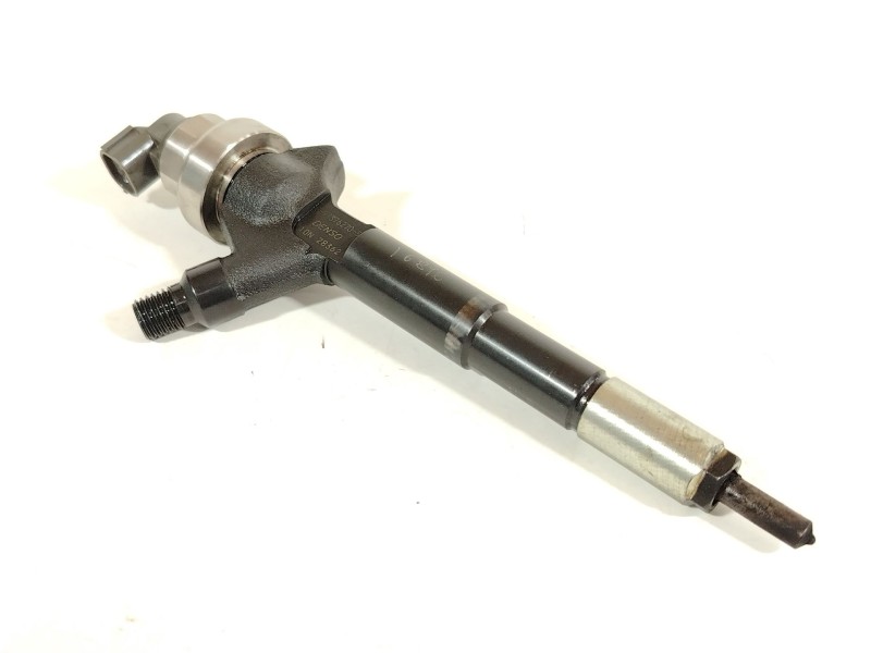 Recambio de inyector para opel astra j (p10) 1.7 cdti (68) referencia OEM IAM 97376270 8973762703 