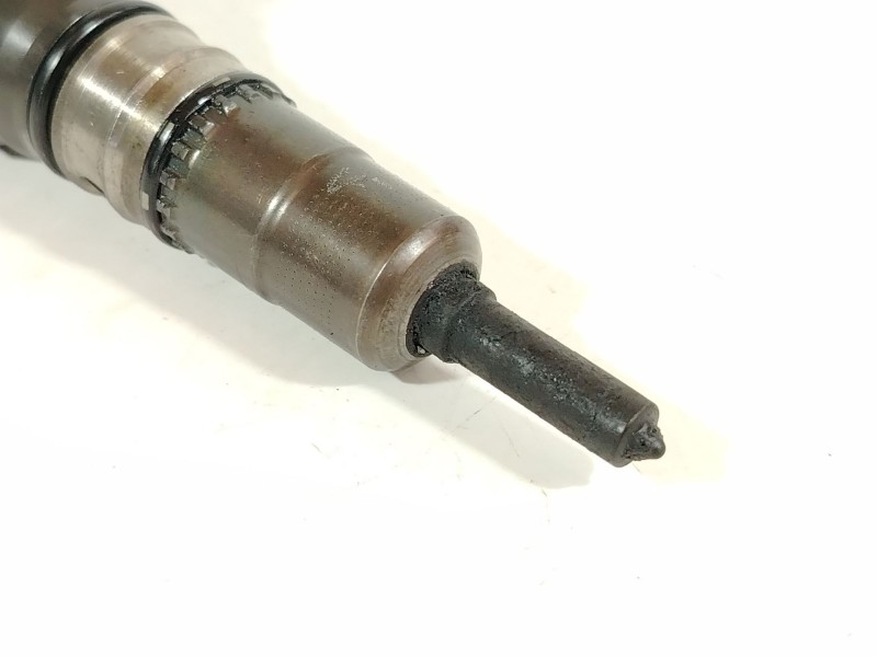 Recambio de inyector para volkswagen golf v (1k1) 2.0 tdi 16v referencia OEM IAM 03G130073B 0414720403 