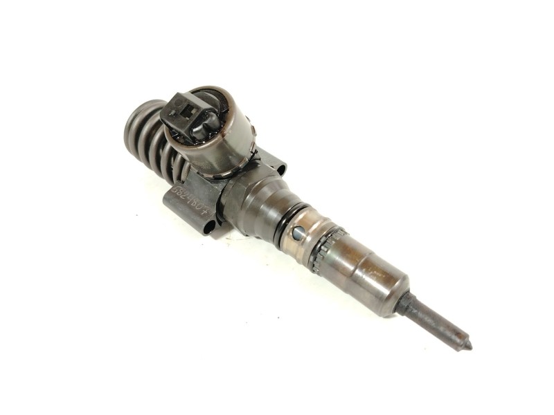Recambio de inyector para volkswagen golf v (1k1) 2.0 tdi 16v referencia OEM IAM 03G130073B 0414720403 