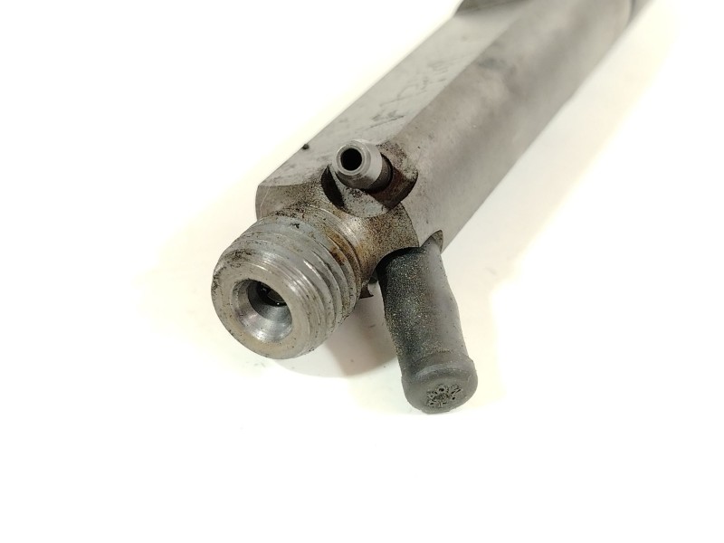 Recambio de inyector para seat leon (1m1) 1.9 tdi referencia OEM IAM 028130202P 0432193696 