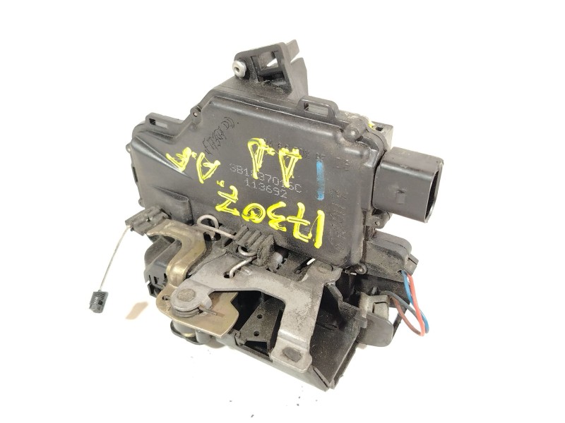 Recambio de cerradura puerta delantera derecha para volkswagen golf iv (1j1) 1.9 tdi referencia OEM IAM 3B1837016C  