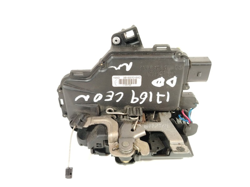 Recambio de cerradura puerta delantera derecha para seat leon (1m1) 1.9 tdi referencia OEM IAM 3B1837016AD  