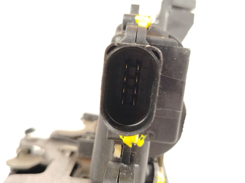 Recambio de cerradura puerta delantera derecha para seat leon (1m1) 1.9 tdi referencia OEM IAM 3B1837016AD  