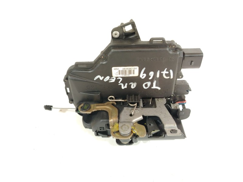 Recambio de cerradura puerta trasera derecha para seat leon (1m1) 1.9 tdi referencia OEM IAM 3B4839016M  