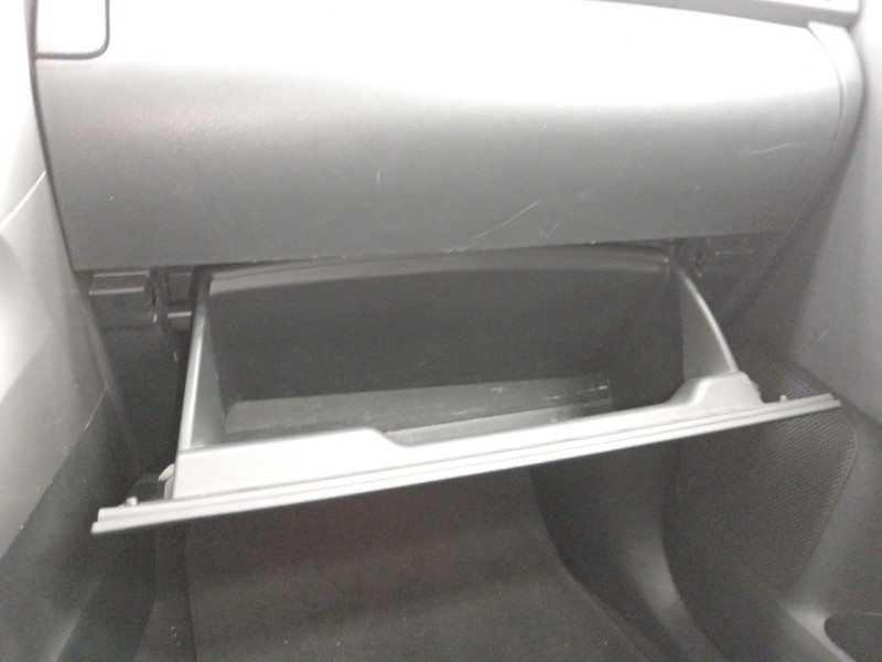 Recambio de guantera para toyota verso (_r2_) 2.0 d-4d (aur20_) referencia OEM IAM 230595010007 555500F020B0 