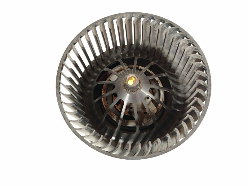 Recambio de ventilador calefaccion para ford focus lim. business referencia OEM IAM AV6N18456AA  