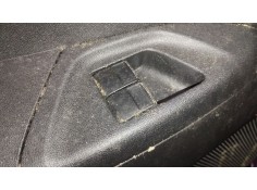 Recambio de mando elevalunas delantero izquierdo para peugeot 108 1.0 vti referencia OEM IAM 193114 CZ1140Y53B 