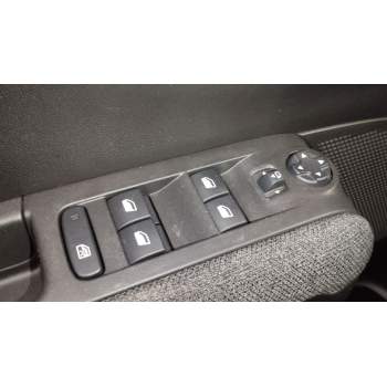 MANDO ELEVALUNAS DELANTERO IZQUIERDO 96788264ZD 