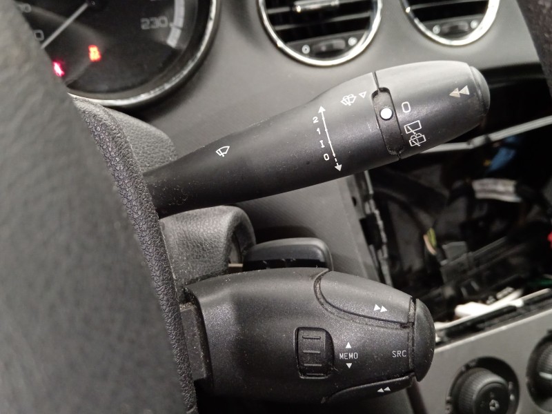 Recambio de mando luces para peugeot 308 i (4a_, 4c_) 1.6 hdi referencia OEM IAM 96643947XT  