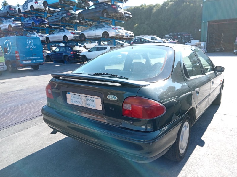 ford mondeo i sedán (gbp) del año 1995
