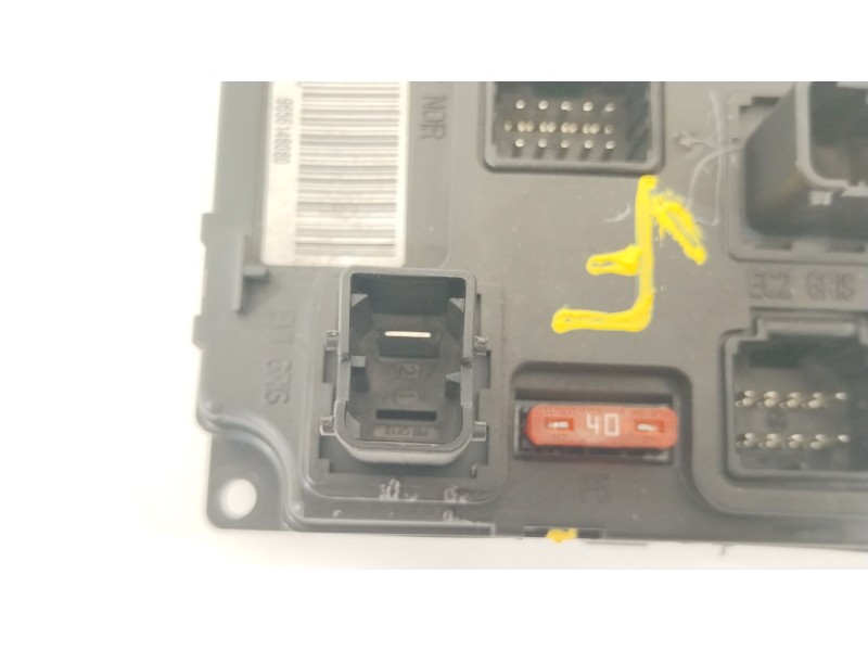 Recambio de caja reles / fusibles para peugeot 407 (6d_) 2.0 (6drfnb, 6drfne) referencia OEM IAM 9656148080 BSCA0200 S120017003I