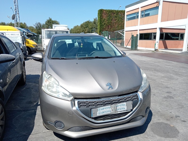 peugeot 208 i (ca_, cc_) del año 2014