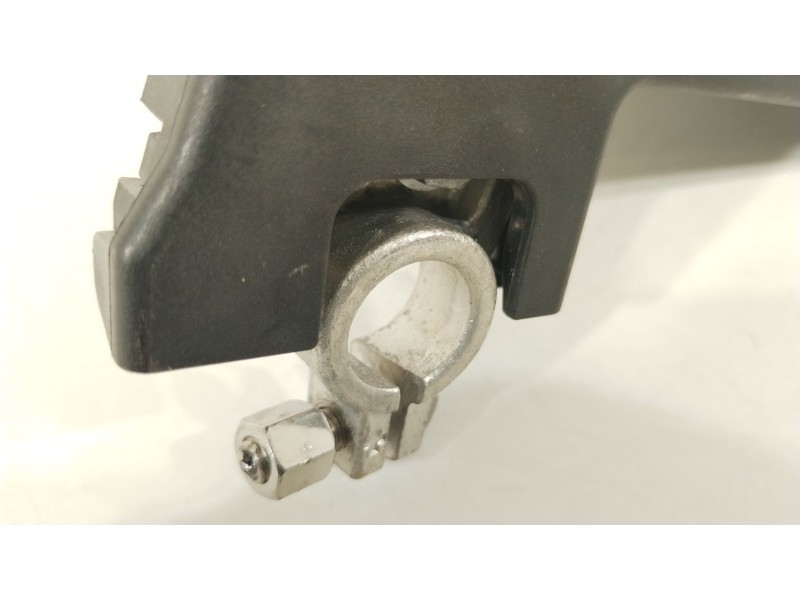 Recambio de caja reles / fusibles para audi a4 b8 avant (8k5) 2.0 tdi referencia OEM IAM 4F0915519  