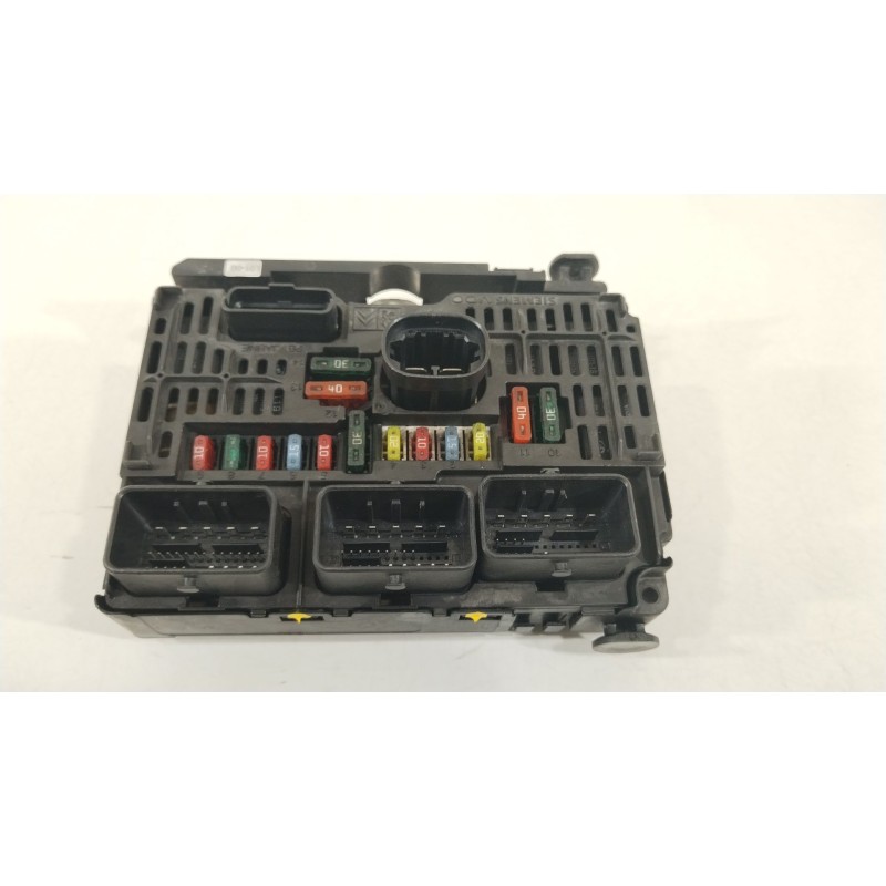 Recambio de caja reles / fusibles para peugeot 407 (6d_) 2.0 (6drfnb, 6drfne) referencia OEM IAM 9656086080 BSML0100 S118983001K