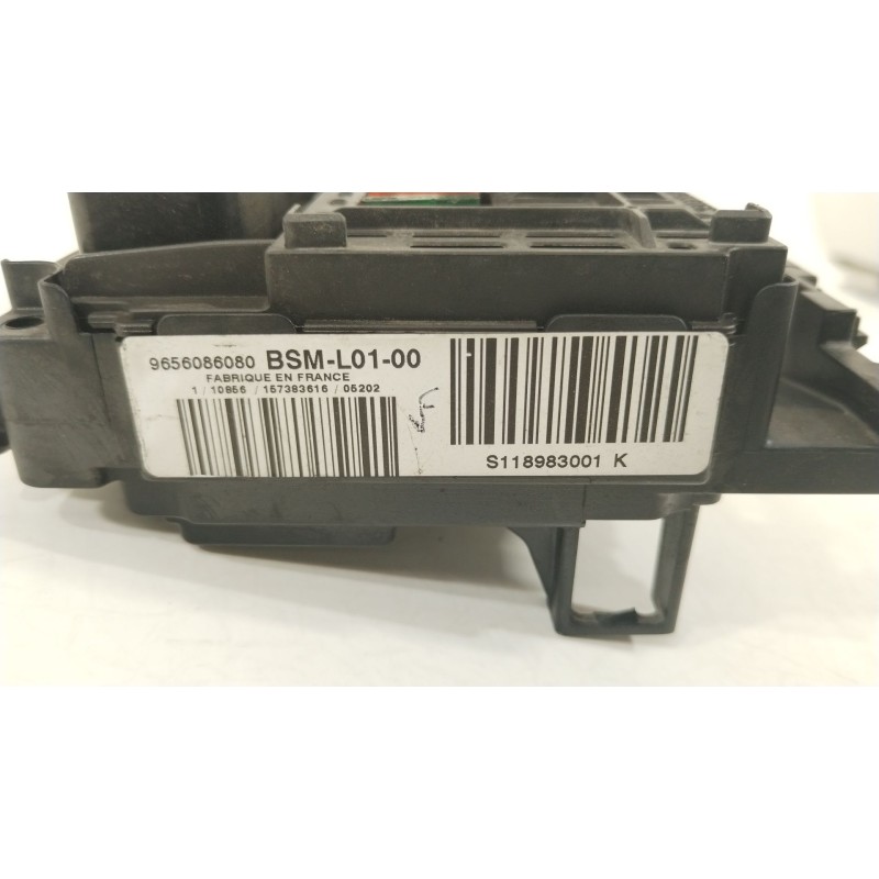 Recambio de caja reles / fusibles para peugeot 407 (6d_) 2.0 (6drfnb, 6drfne) referencia OEM IAM 9656086080 BSML0100 S118983001K
