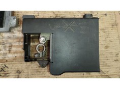 Recambio de caja reles / fusibles para opel astra j (p10) 1.4 (68) referencia OEM IAM 13302305 365927271 