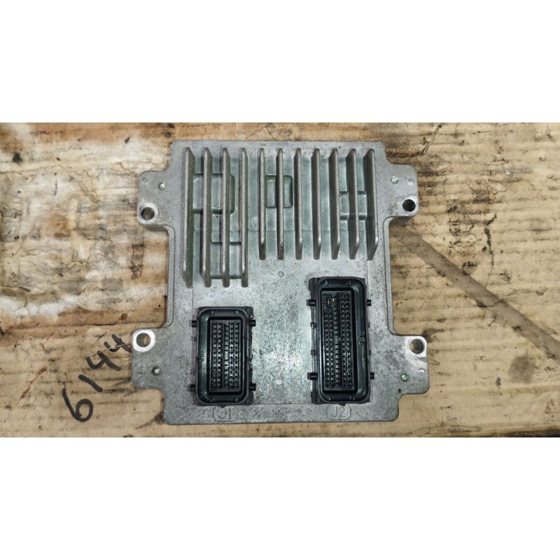 Recambio de centralita motor uce para opel astra j (p10) 1.4 (68) referencia OEM IAM 12638807 12636386 