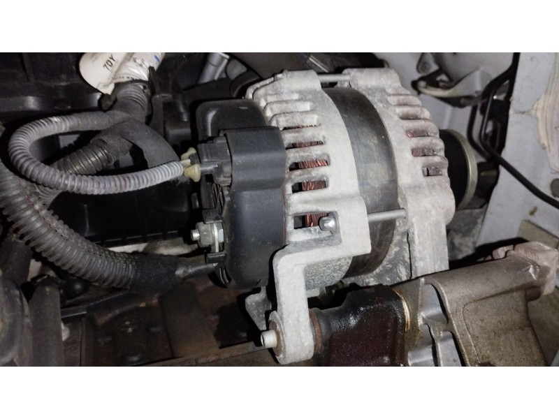 Recambio de alternador para opel astra j (p10) 1.4 (68) referencia OEM IAM 13500582  