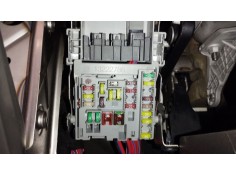 Recambio de caja reles / fusibles para opel astra j (p10) 1.4 (68) referencia OEM IAM 13222786  