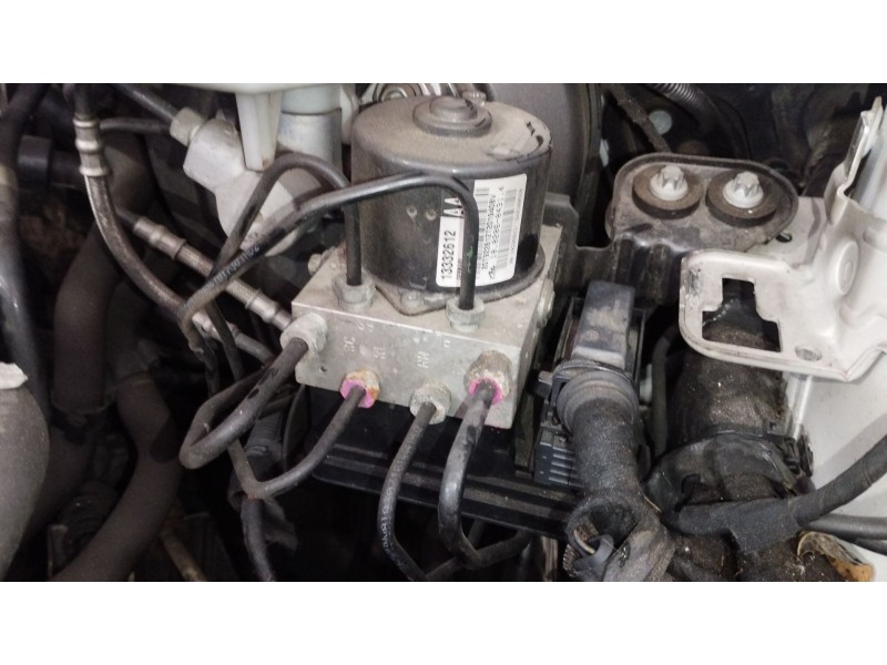Recambio de abs para opel astra j (p10) 1.4 (68) referencia OEM IAM 13332612  
