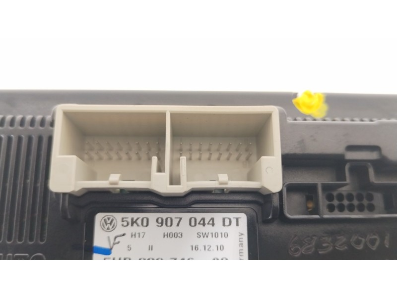 Recambio de mando climatizador para volkswagen golf vi (5k1) 1.6 tdi referencia OEM IAM 5K0907044DT  